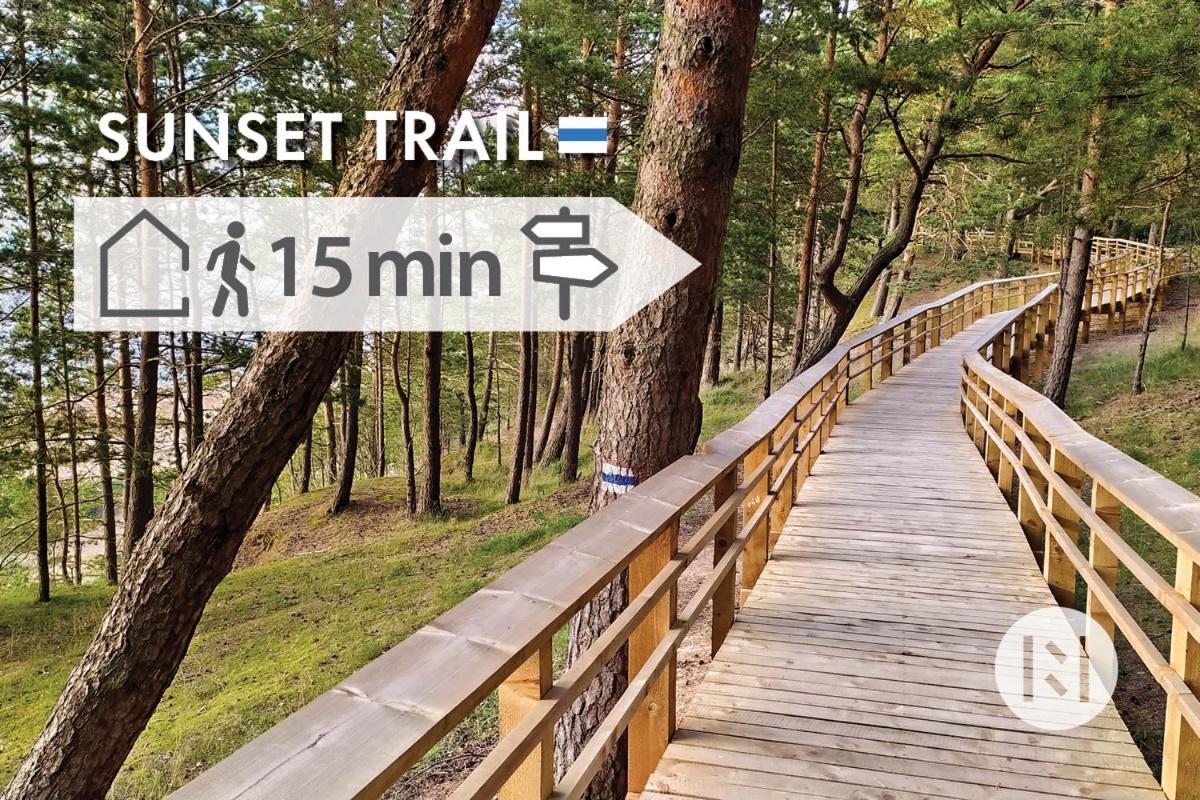 Отель Rabarberi Lv Just 15Min Walk To Seaside Саулкрасты Экстерьер фото